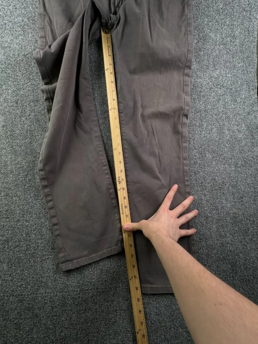 AG Adriano Goldschmied Pants Brown/gray The Graduate Tailored Leg 31x32 USA Made